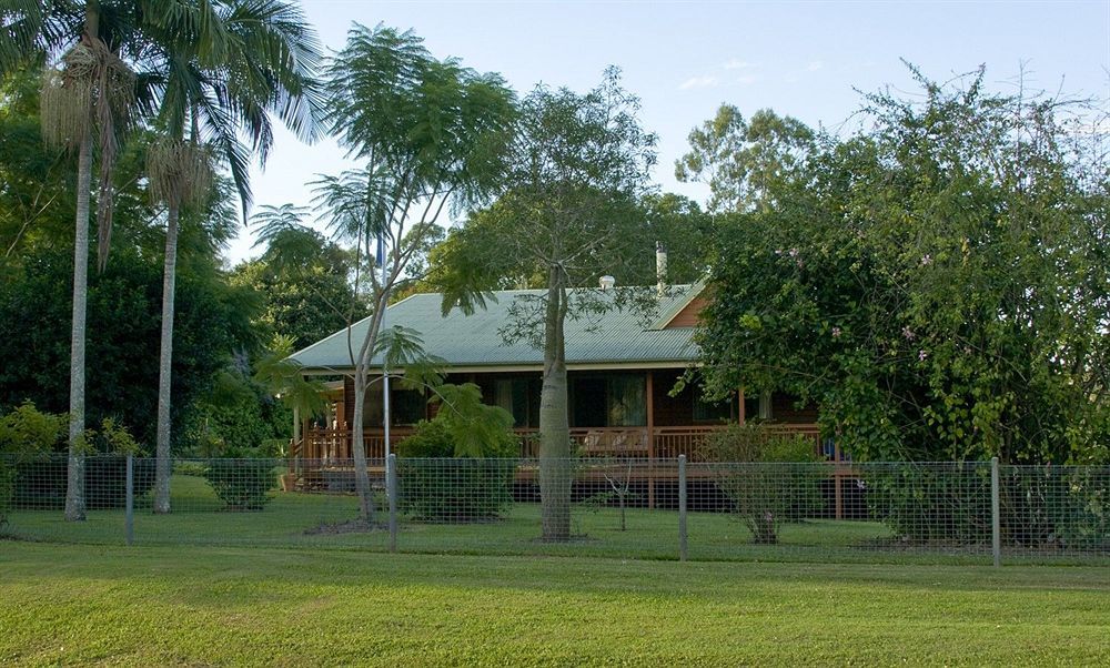 Lagoon Pocket Bed & Breakfast Экстерьер фото